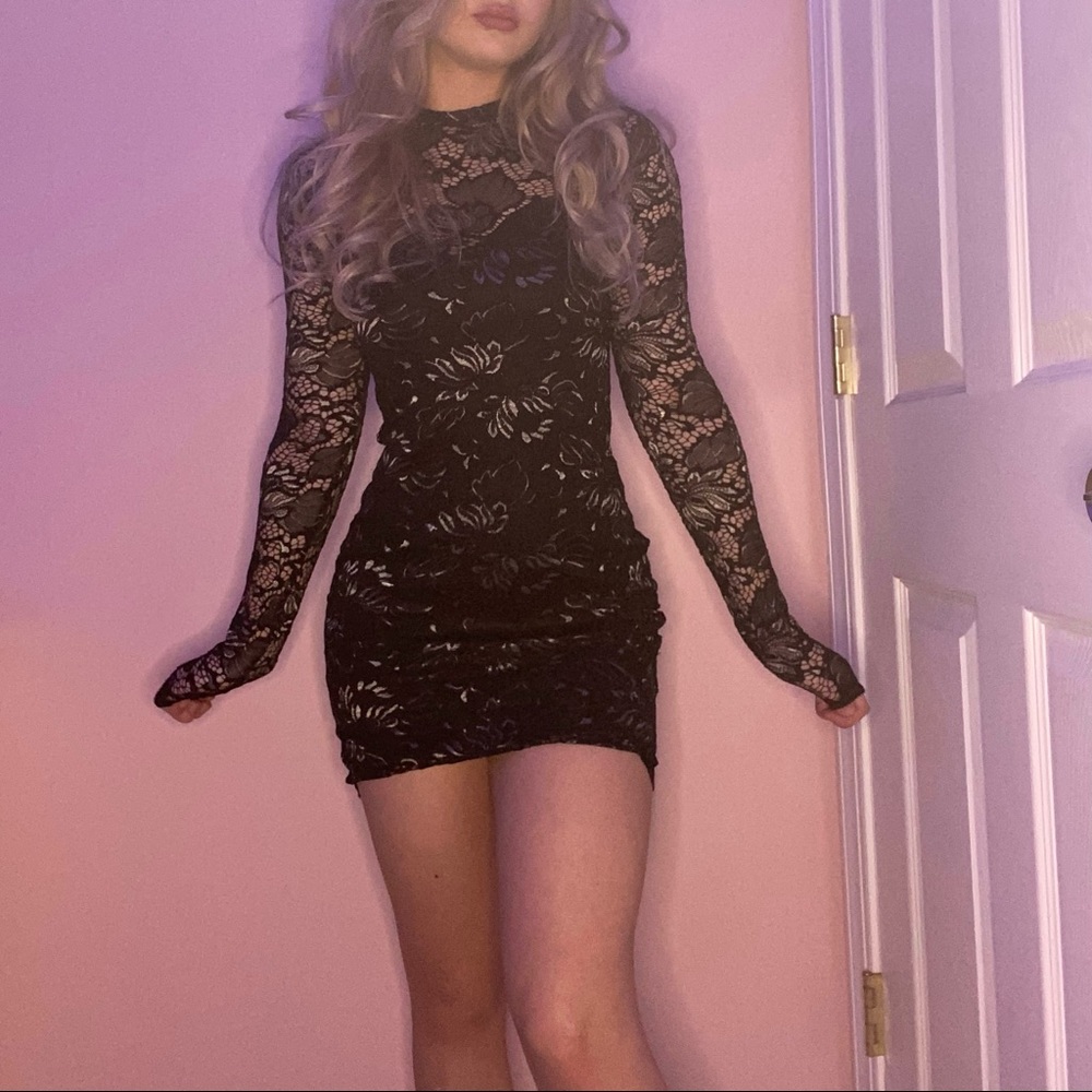Lace tight black dress